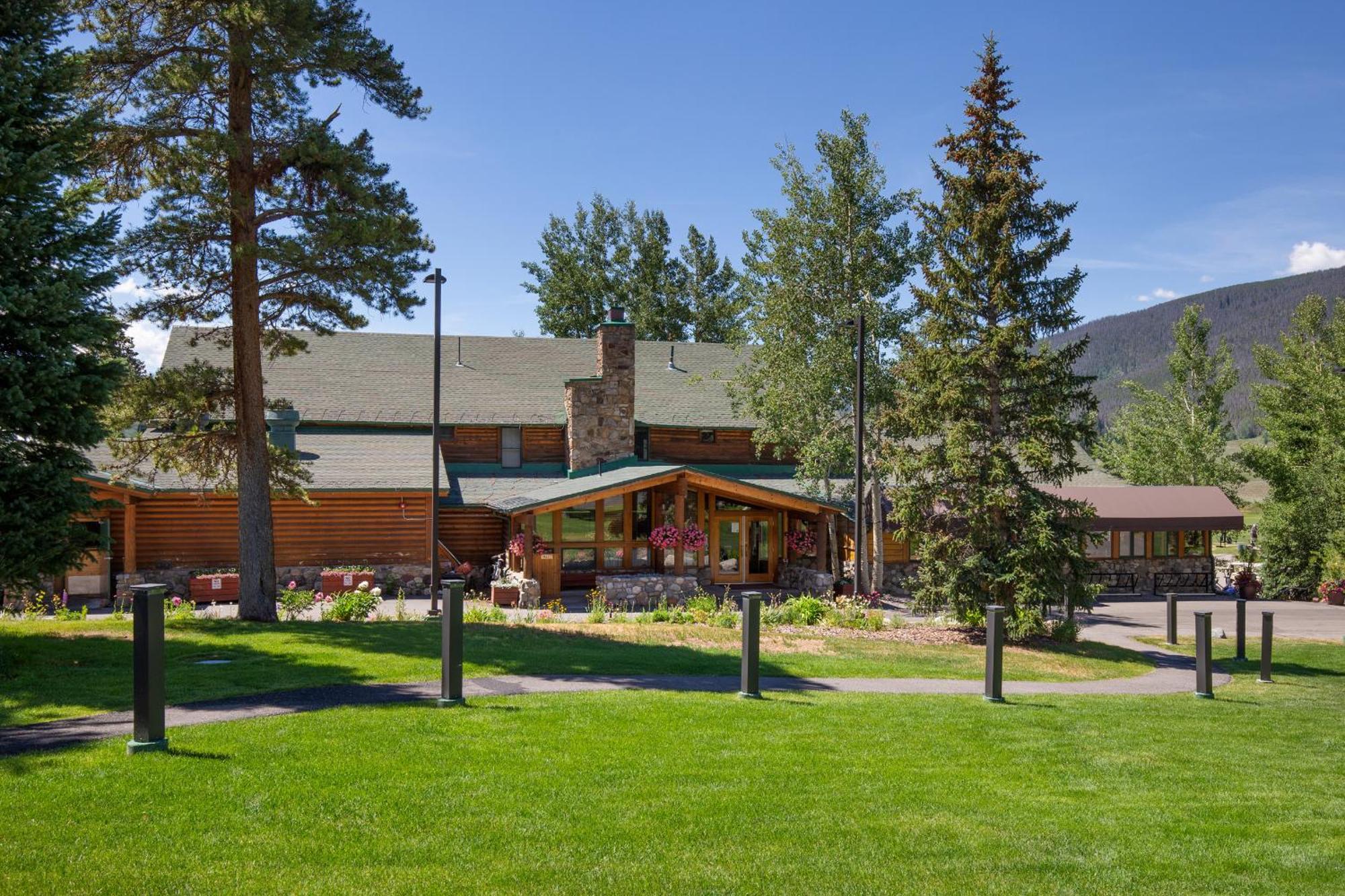 203 Gentian Road Villa Keystone Exterior photo